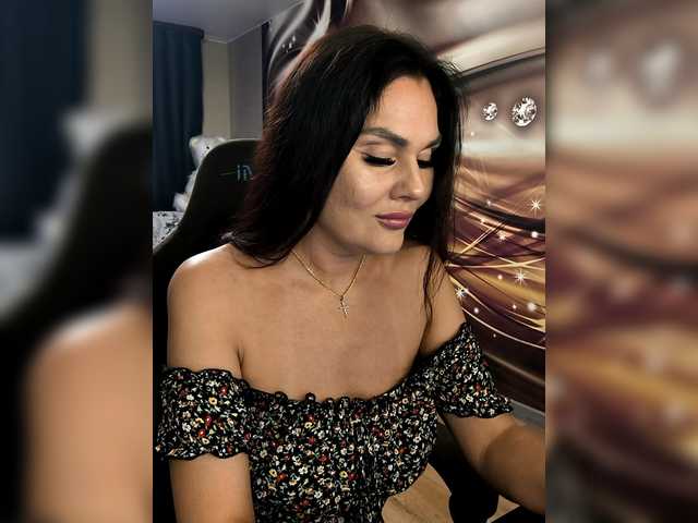 Paniserca's BongaCams show and profile