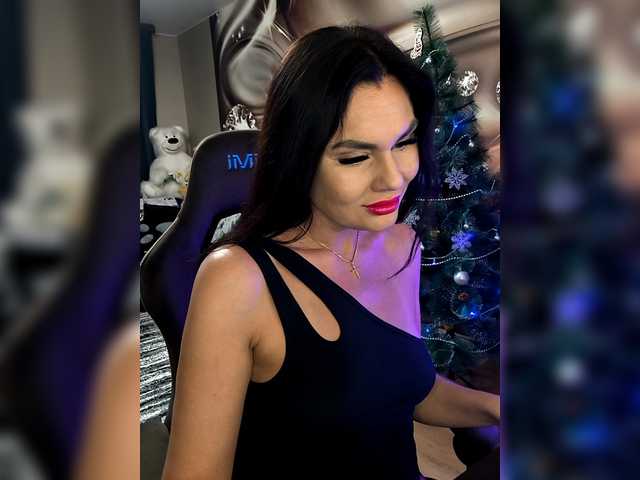 Paniserca's BongaCams show and profile