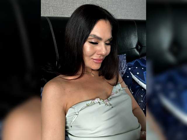 Paniserca's BongaCams show and profile