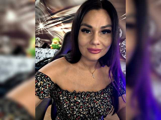 Paniserca's BongaCams show and profile