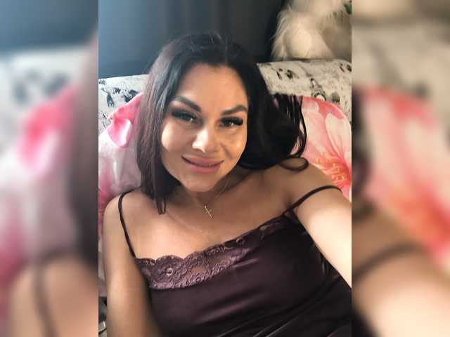 Paniserca's BongaCams show and profile