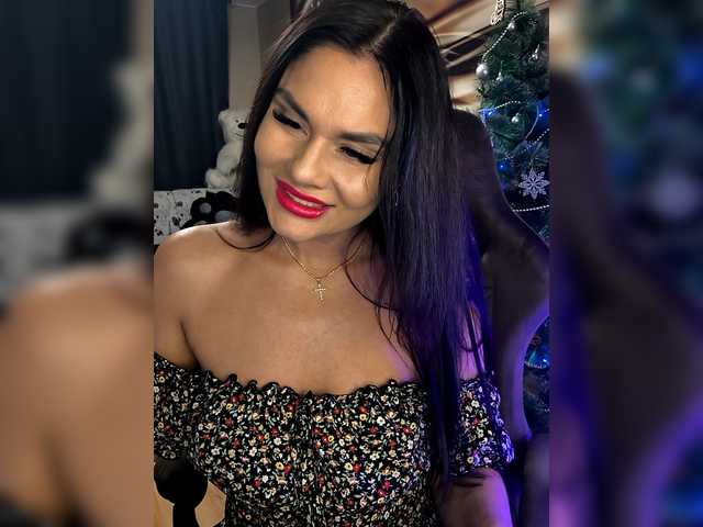 Paniserca's BongaCams show and profile