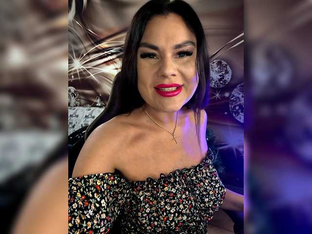 Paniserca's BongaCams show and profile