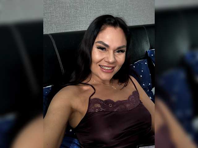 Paniserca's BongaCams show and profile