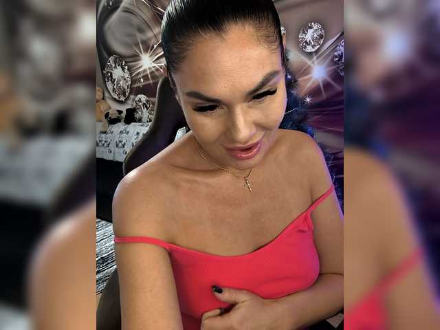 Paniserca's BongaCams show and profile