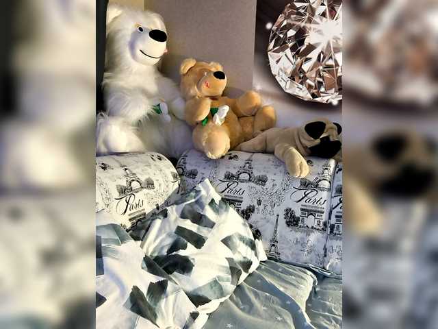 Paniserca's BongaCams show and profile