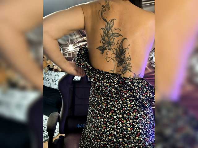 Paniserca's BongaCams show and profile