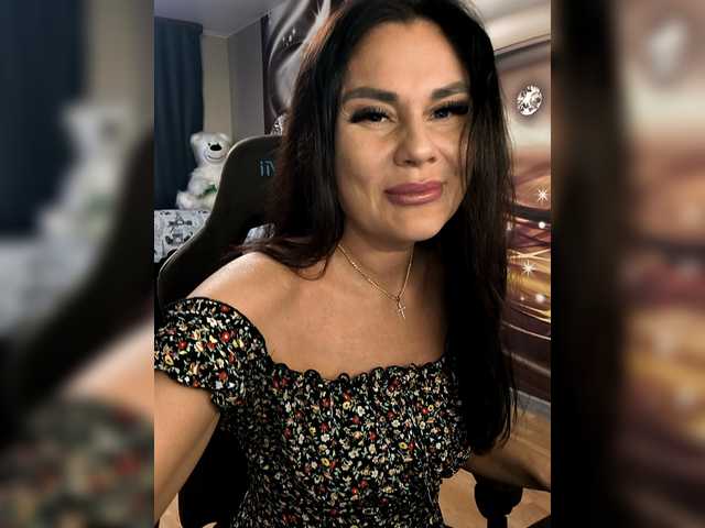 Paniserca's BongaCams show and profile