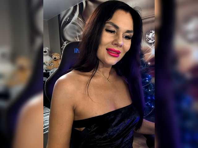 Paniserca's BongaCams show and profile