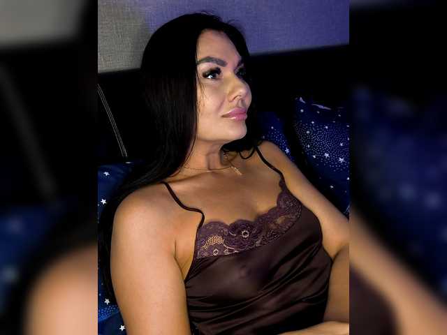 Paniserca's BongaCams show and profile