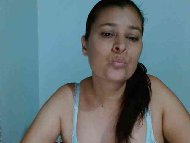 Adrianamilf webcam