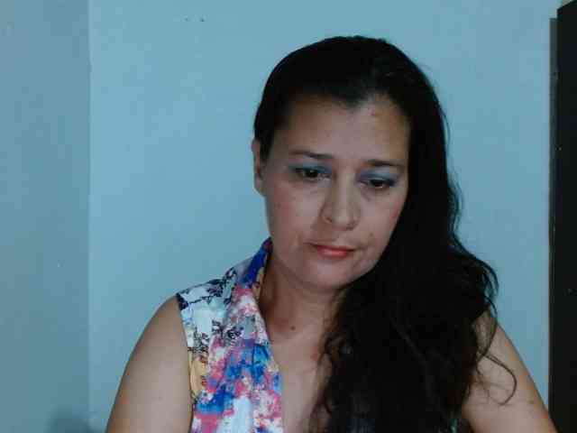 Adrianamilf webcam