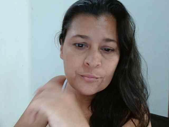 Adrianamilf webcam
