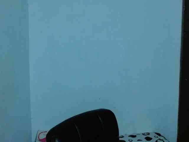 Adrianamilf webcam