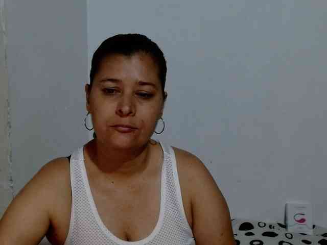Adrianamilf webcam