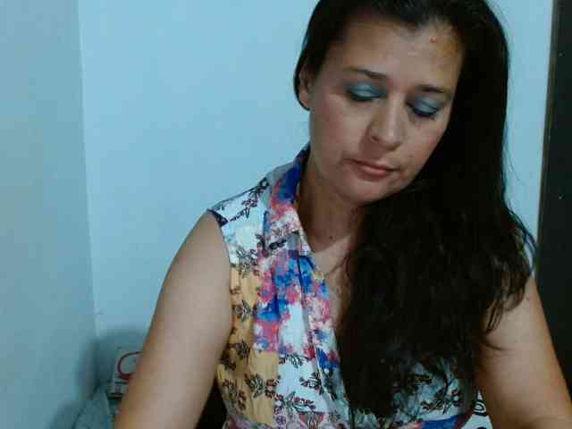 Adrianamilf webcam