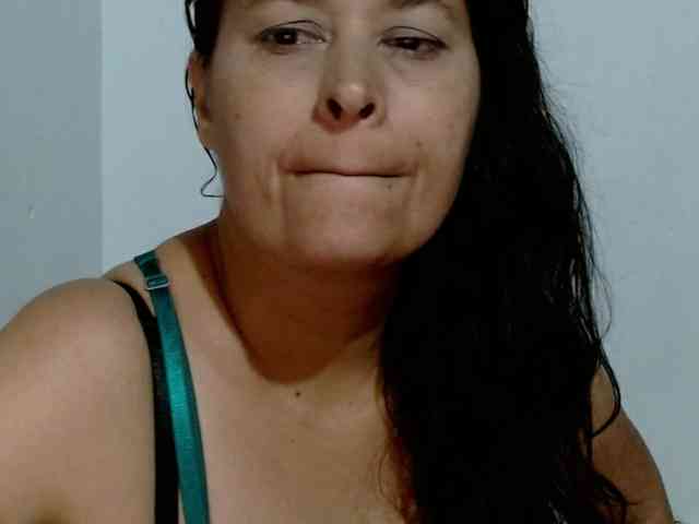 Adrianamilf Adrianamilf