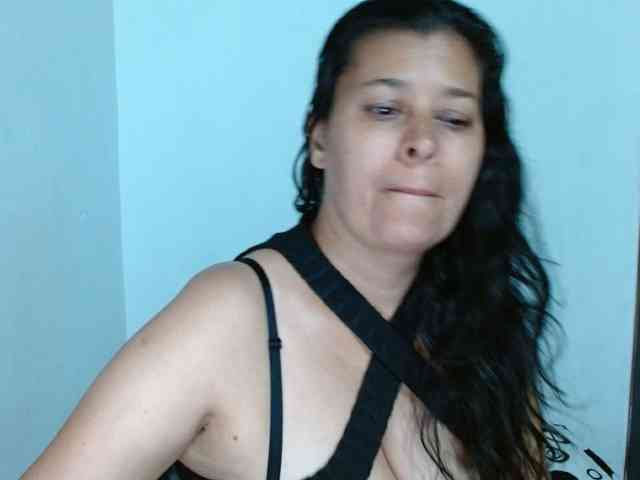 Adrianamilf webcam