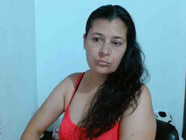 Adrianamilf webcam