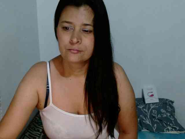 Adrianamilf Adrianamilf