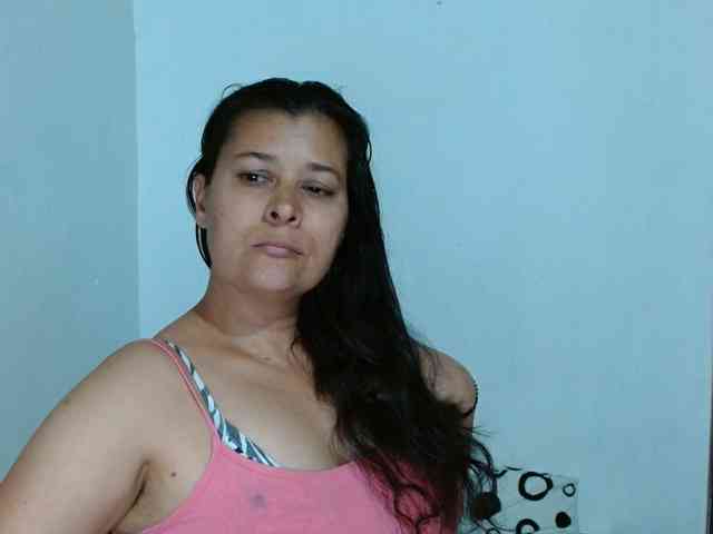 Adrianamilf webcam