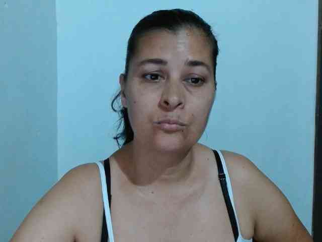 Adrianamilf webcam