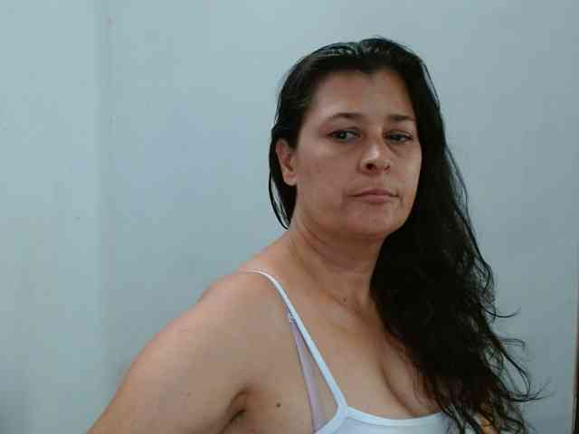 Adrianamilf webcam