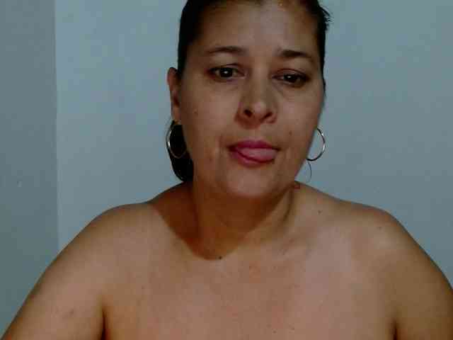 Adrianamilf webcam