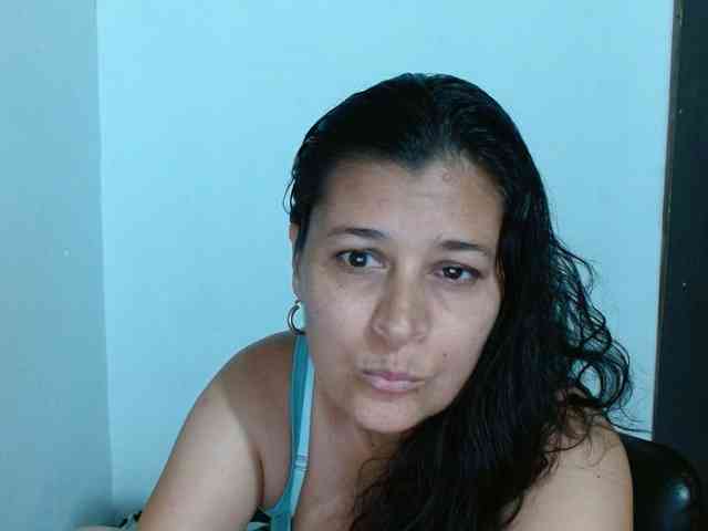 Adrianamilf webcam