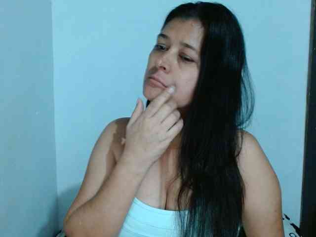 Adrianamilf webcam