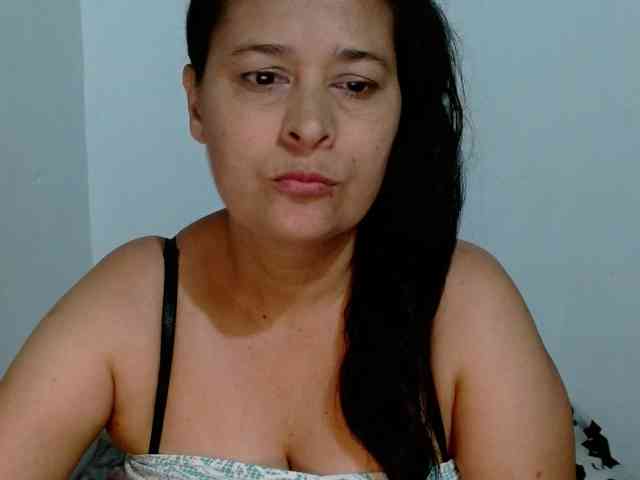 Adrianamilf webcam