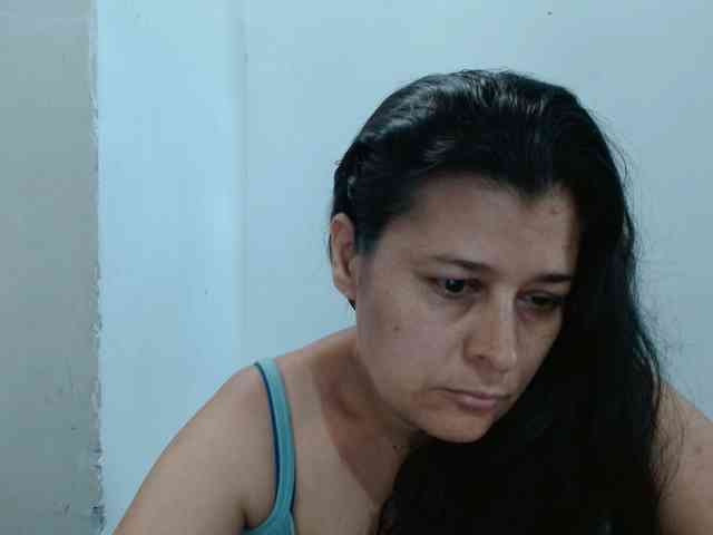 Adrianamilf webcam