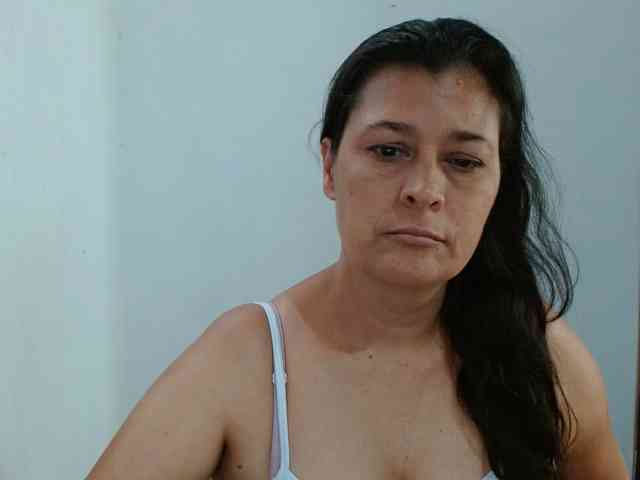 Adrianamilf webcam