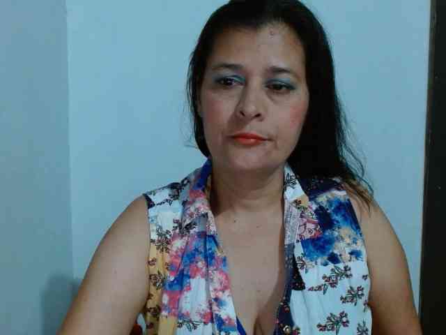 Adrianamilf webcam