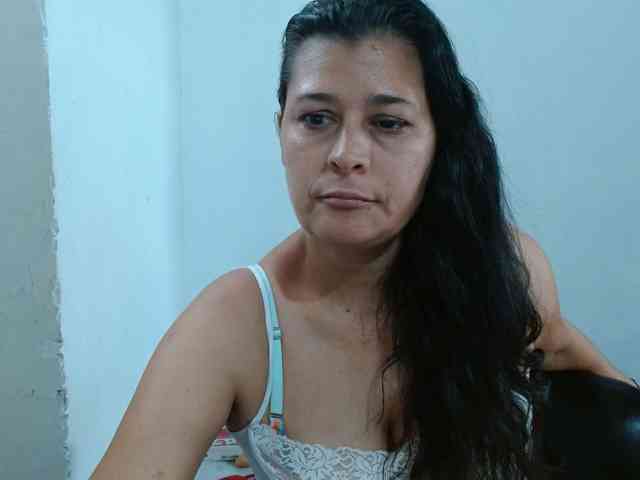 Adrianamilf webcam