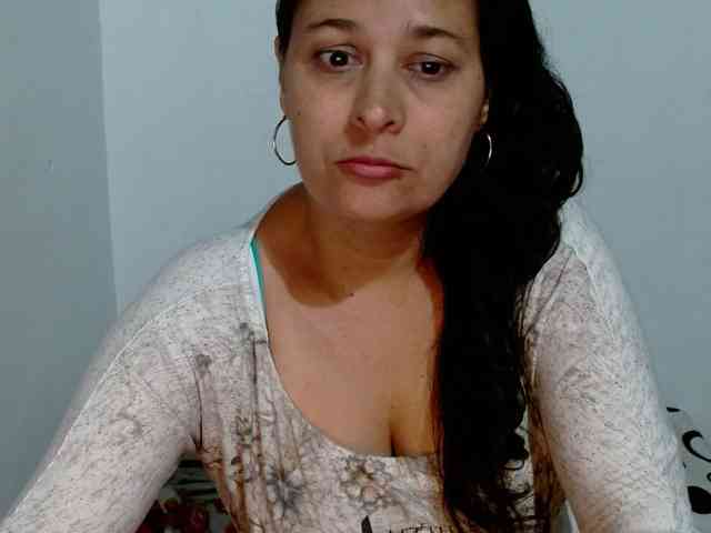 Adrianamilf webcam