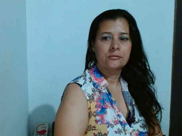 Adrianamilf webcam