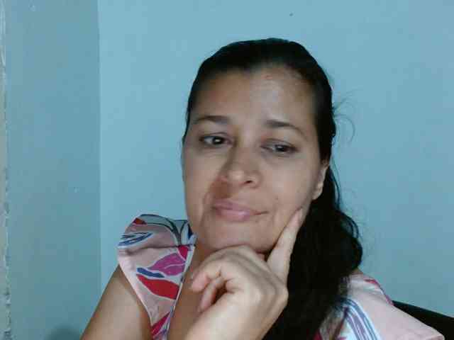 Adrianamilf webcam