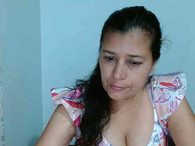 Adrianamilf webcam