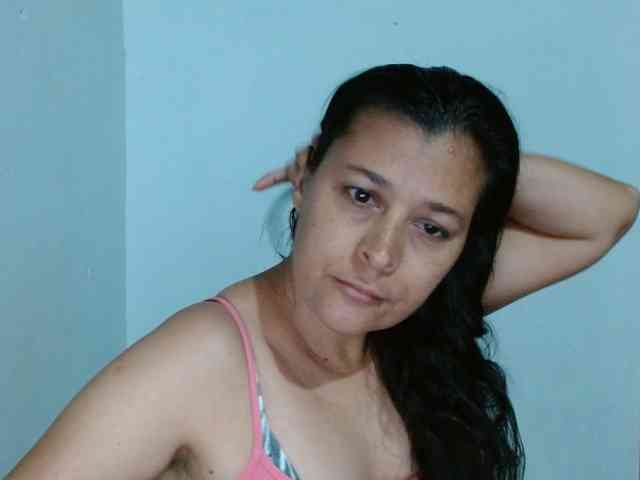 Adrianamilf webcam