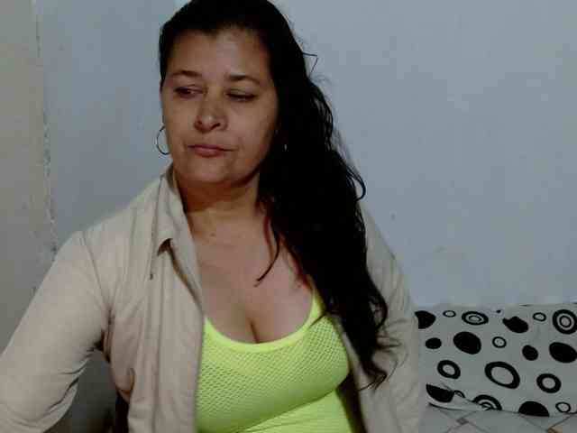 Adrianamilf