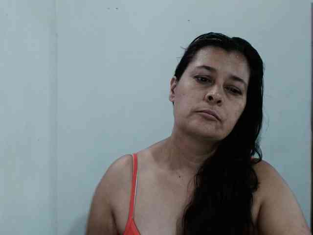 Adrianamilf webcam