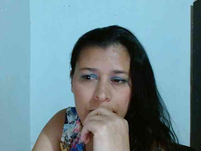 Adrianamilf webcam