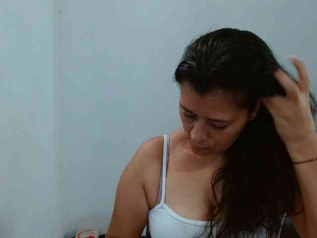 Adrianamilf webcam