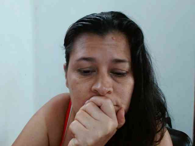 Adrianamilf webcam