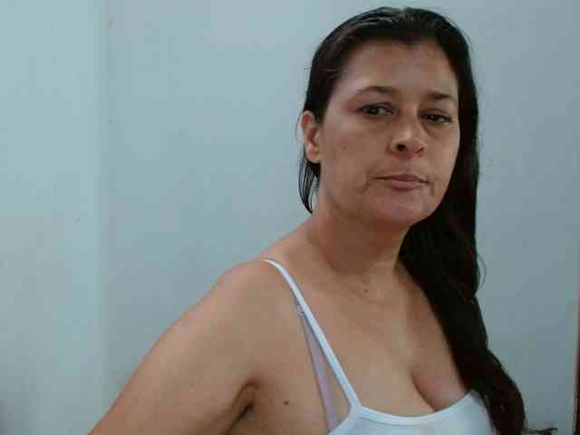 Adrianamilf webcam