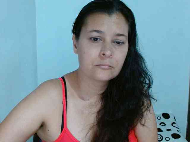 Adrianamilf webcam