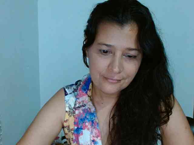 Adrianamilf webcam