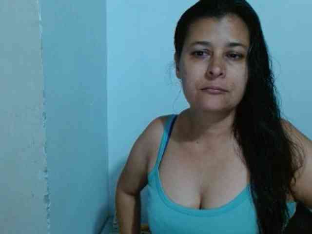 Adrianamilf webcam