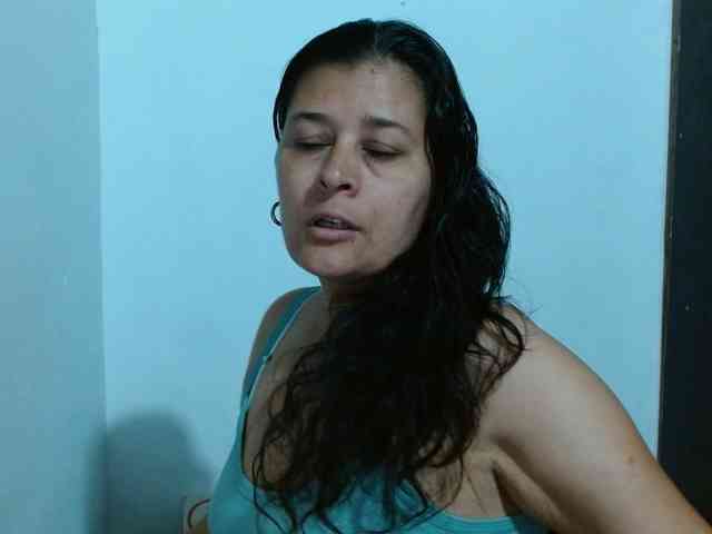 Adrianamilf webcam